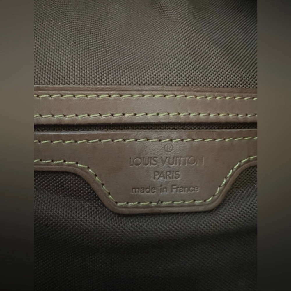 Louis Vuitton Monogram Backpack - Picture 3 of 9